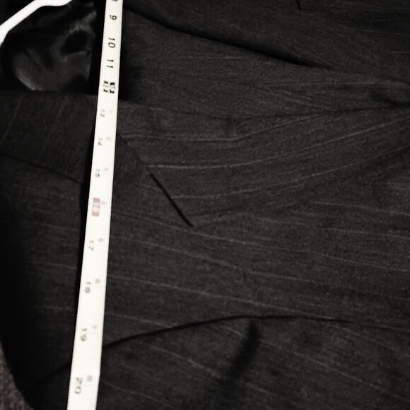 Gerald Austin Men 2 Piece Dark Gray Suit      42R - Picture 14 of 16